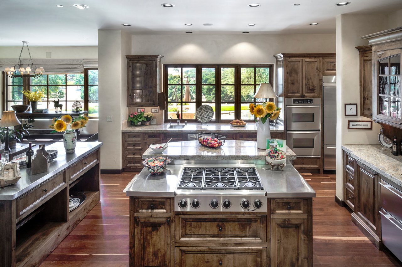 2667 Via De Los Ranchos Road