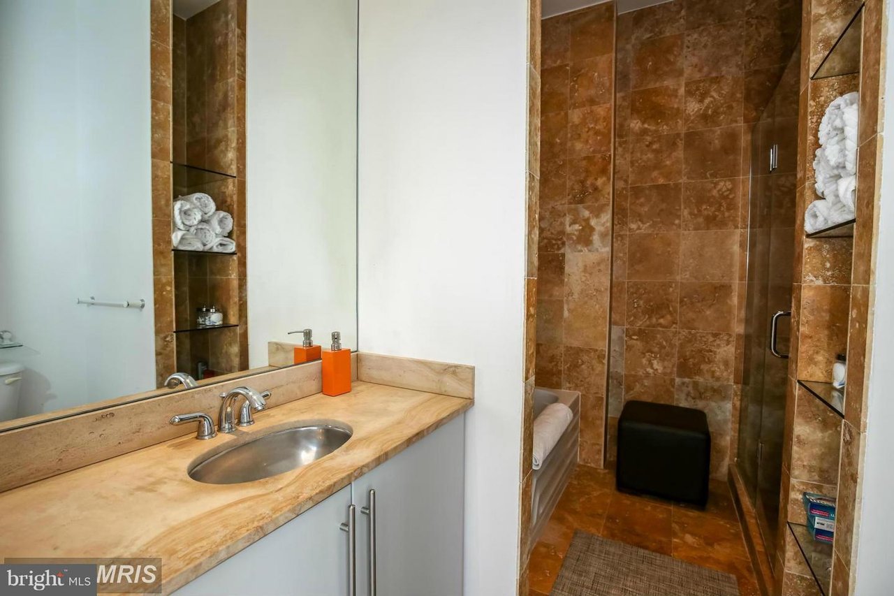 1300 13th St NW Unit 905