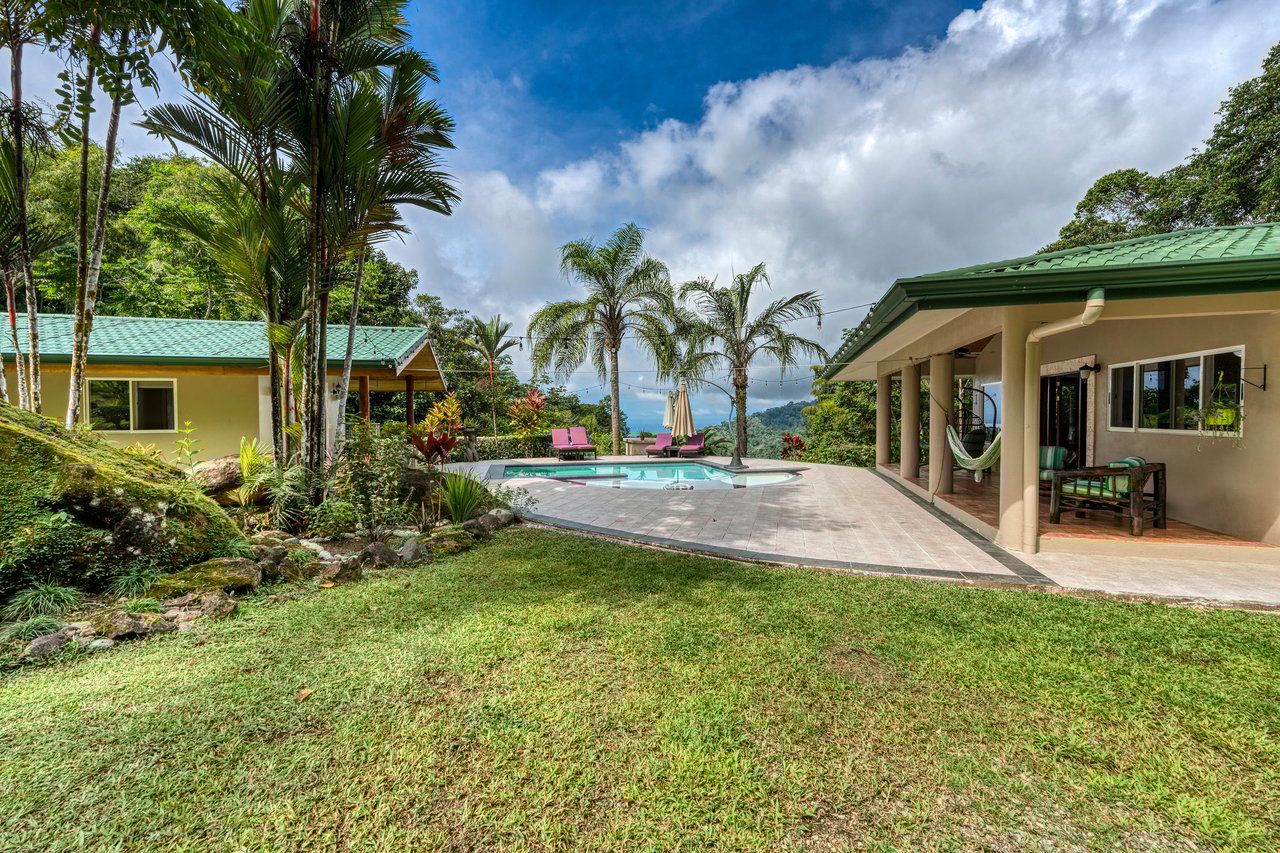 CASA TRANQUILA IN LAGUNAS – HOME, GUEST SUITE, SALON, AND GARAGE WITH WORKSHOP