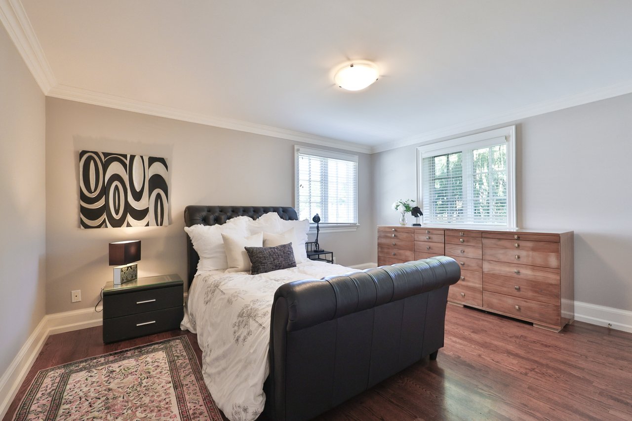 342 Pomona Avenue, Burlington