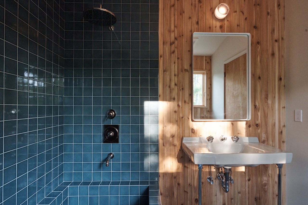 A REFINED ARCHITECTURAL STATEMENT