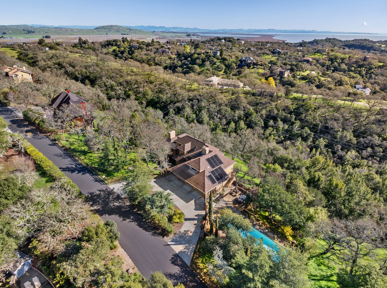 Private and Idyllic Setting with a Pool