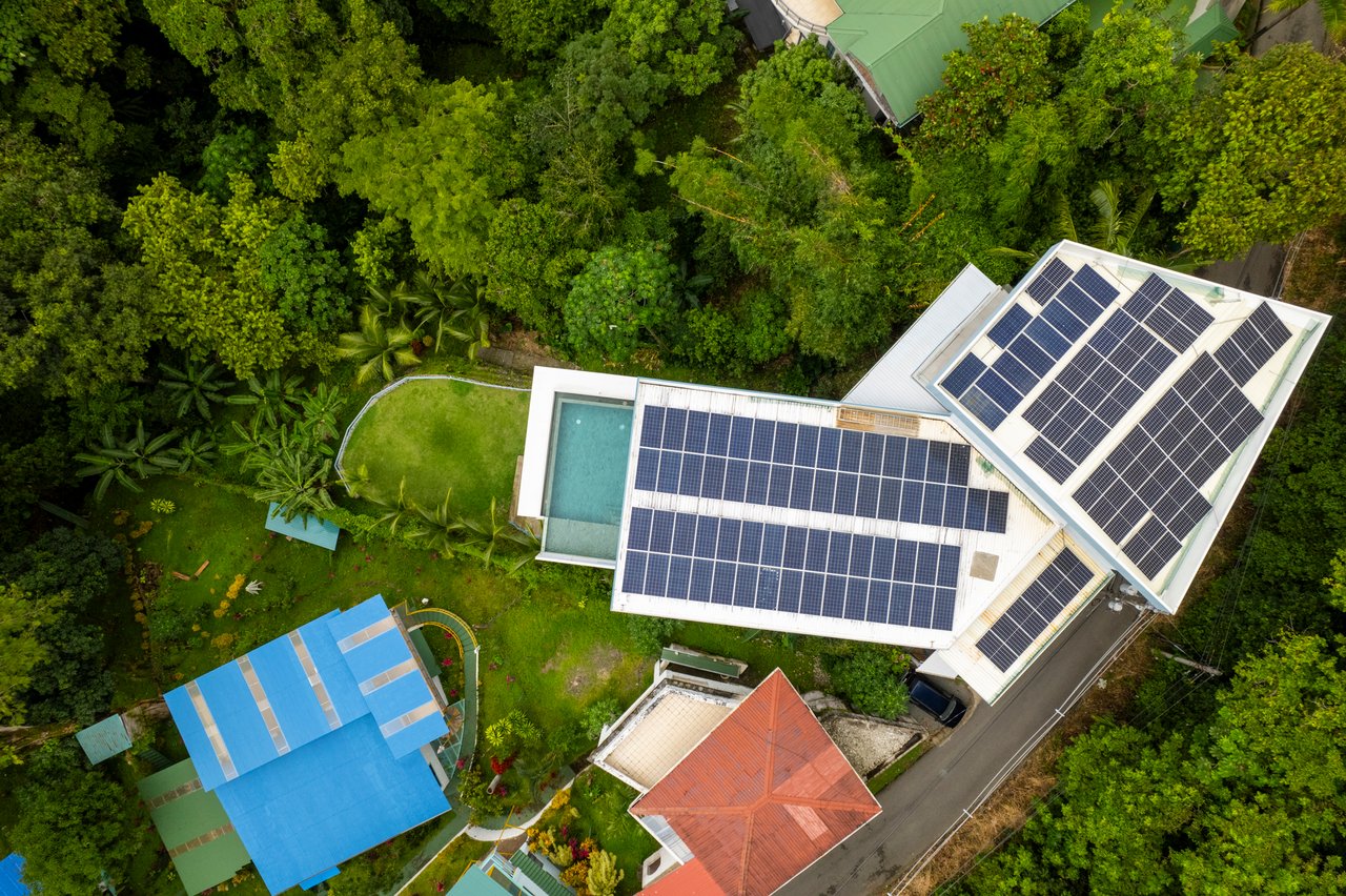 Luxury Income Producing Villa Costa Vida in Manuel Antonio