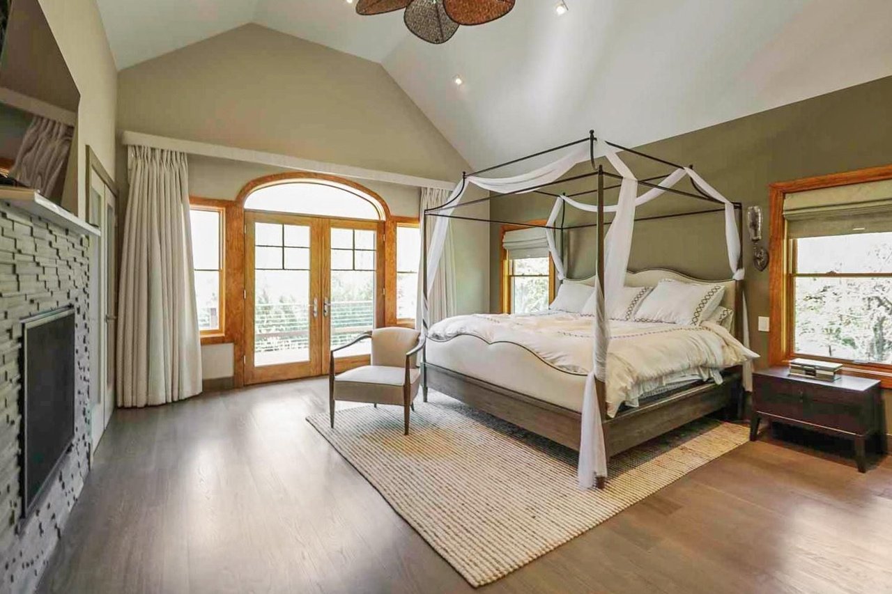 1366 Scuttle Hole Rd