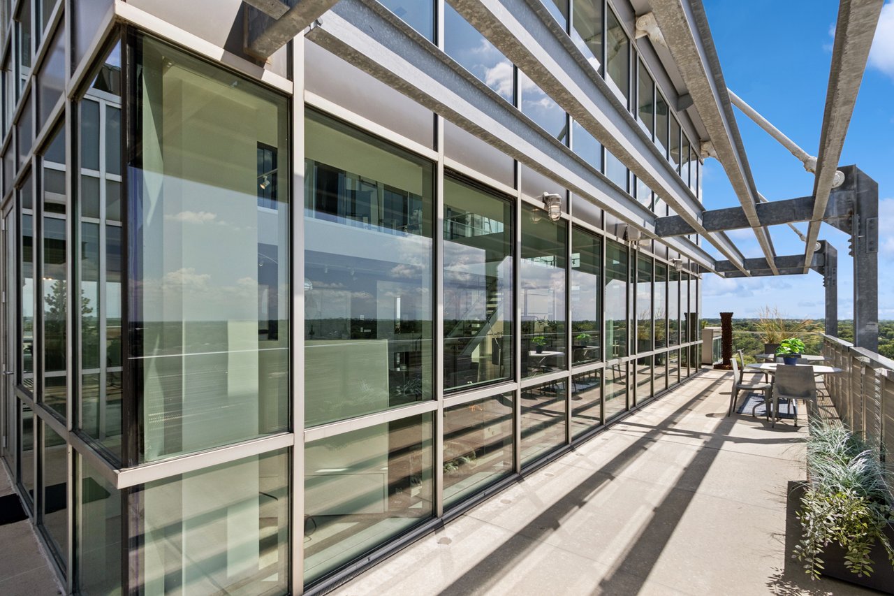 221 E College St Unit: Nos. 1301 +1302