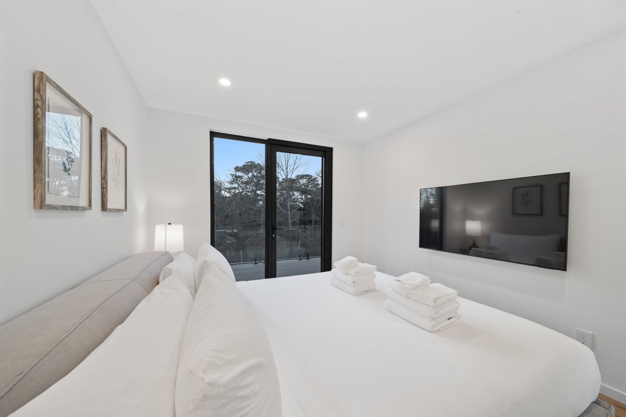 5 Ridge Lane, Hampton Bays
