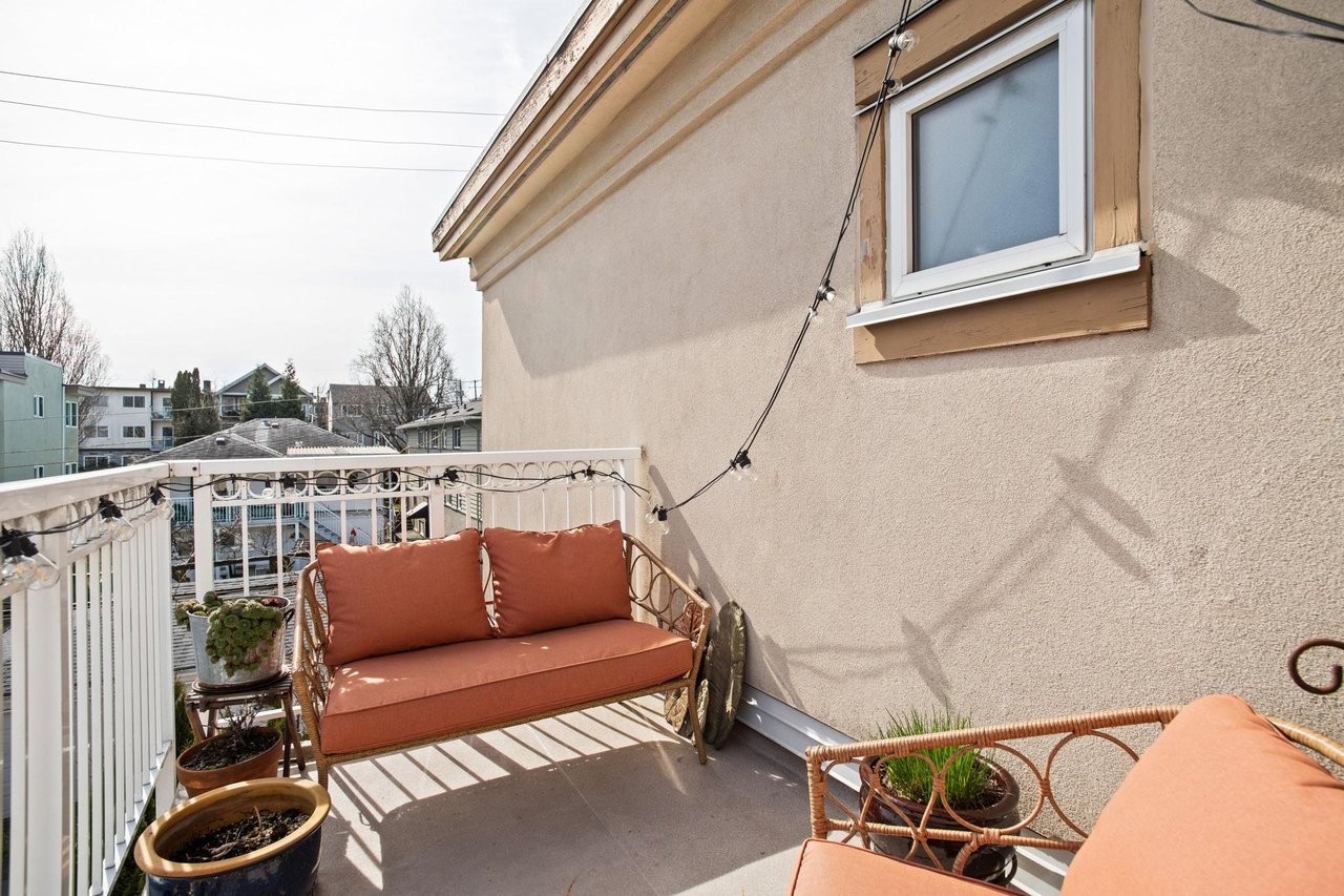 303-228 E 14th Ave
