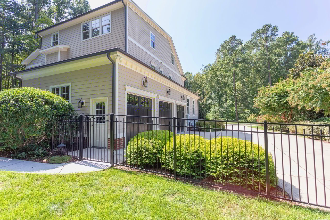 102 Founders Rdg Dr