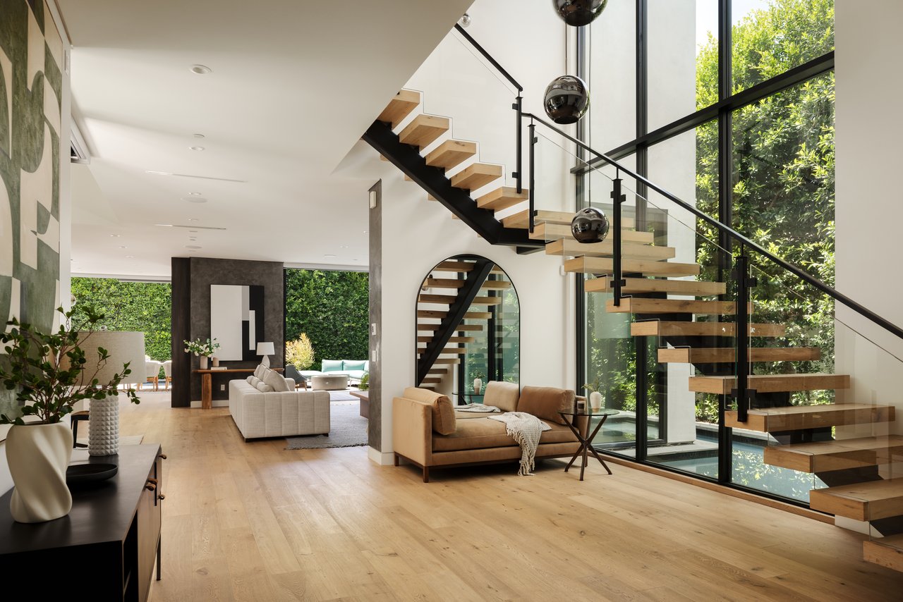 105 S Laurel Ave, beverly grove