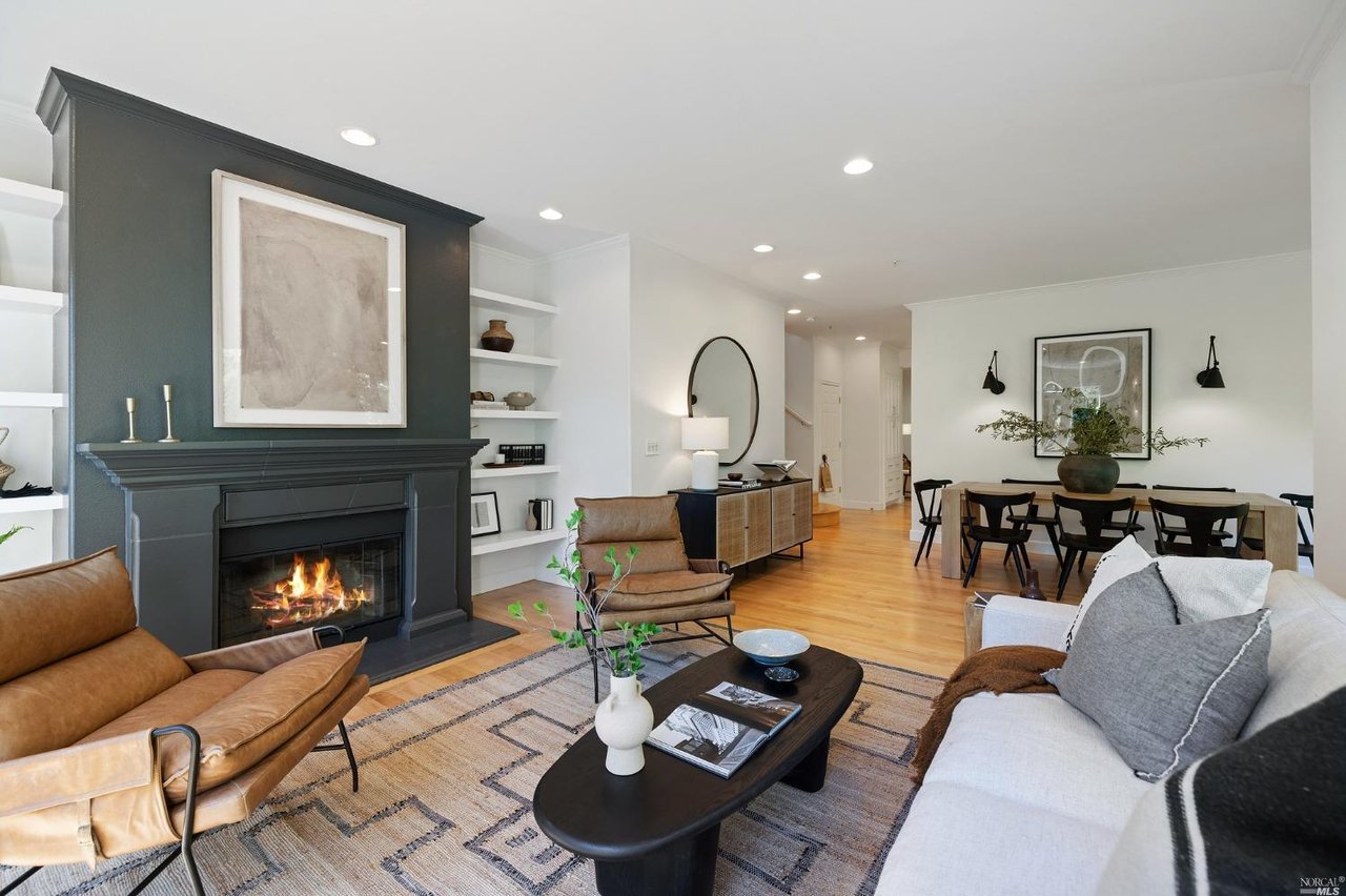 267 Rose Ave