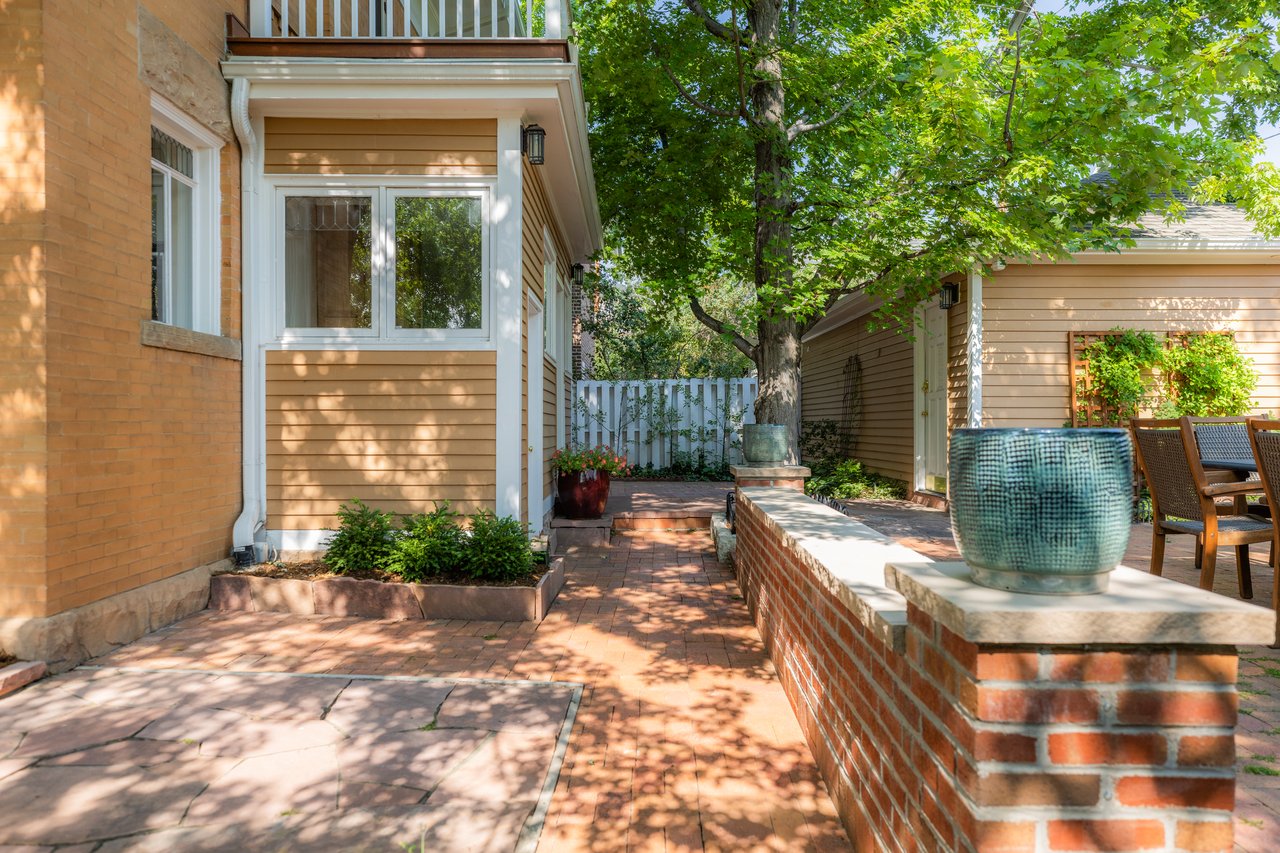 745 Highland Avenue
