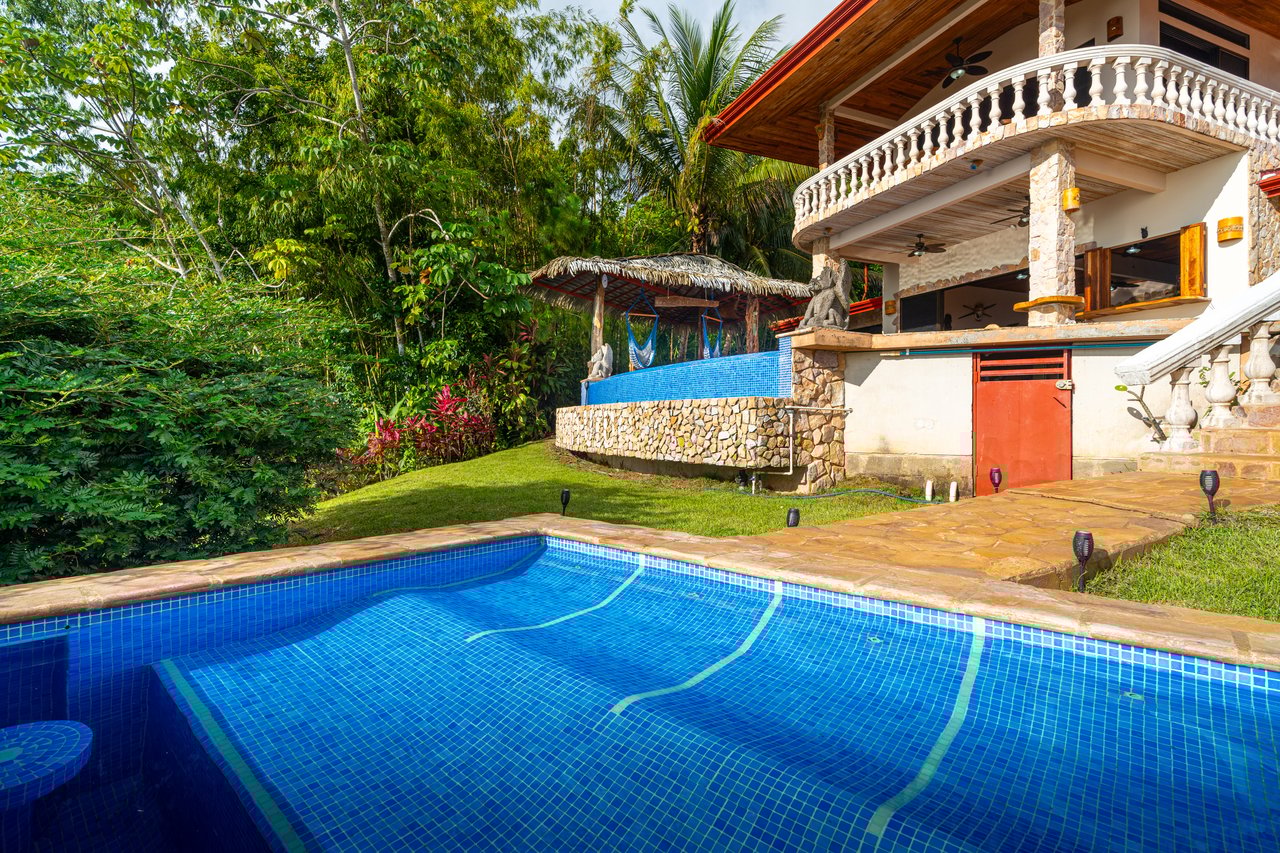 Castillo Puesta del Sol, Escalares - 