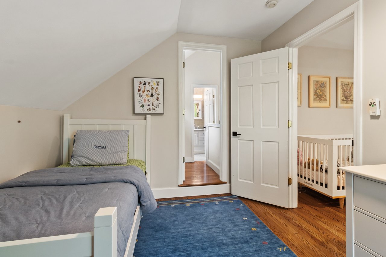 30 Woodcrest Terrace