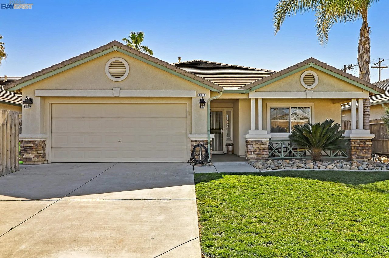 1078 Norman Dr