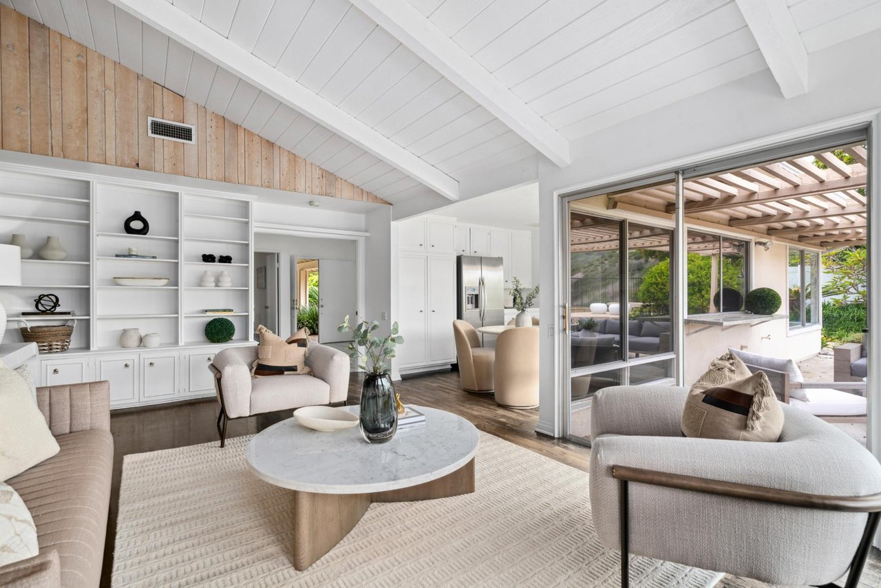 1606 Reef View Circle