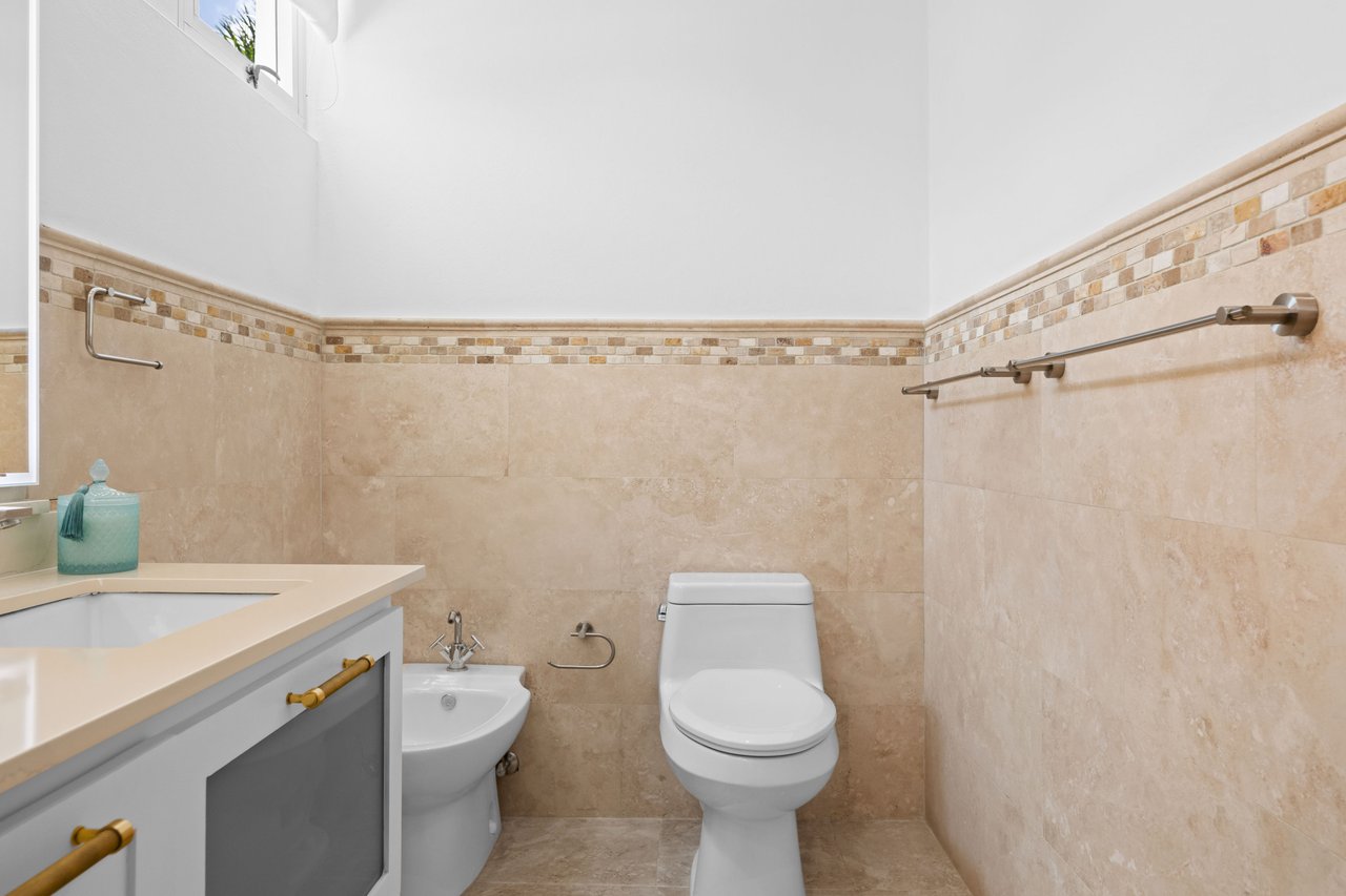 Urb. Estancias Reales | Guaynabo, P.R.
