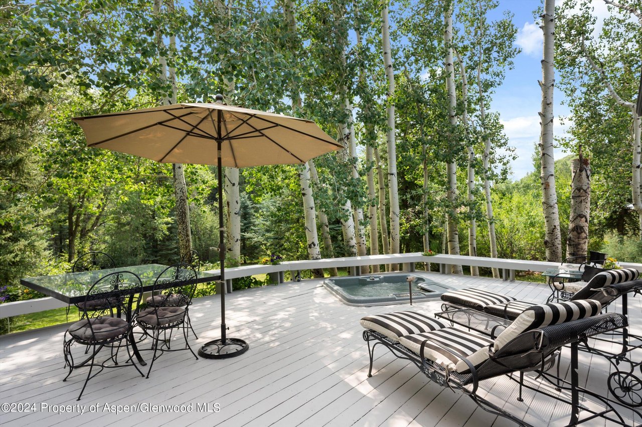 254 Twining Flats Rd