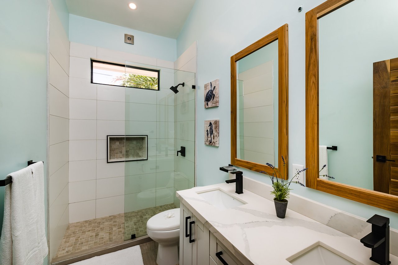 Casa Nueva Vida | Great investment property in Playa Potrero!