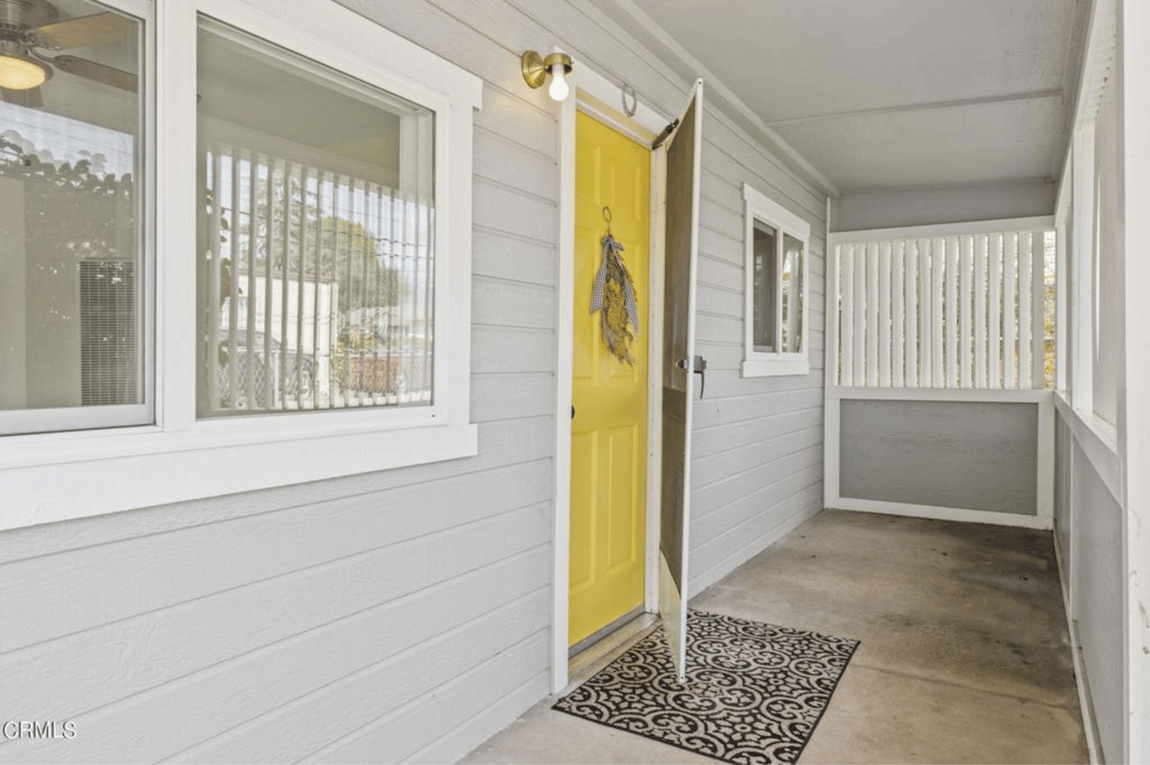 66 W Oak View Avenue