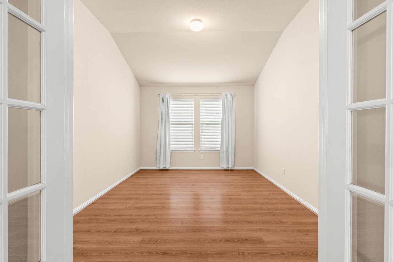 226 Fresno Springs