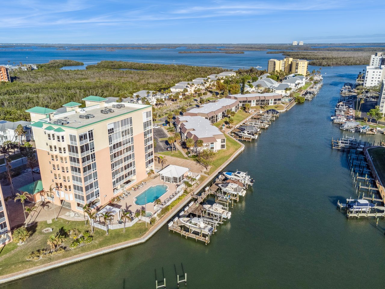 170 Lenell Rd 403 - Palm Harbor Club