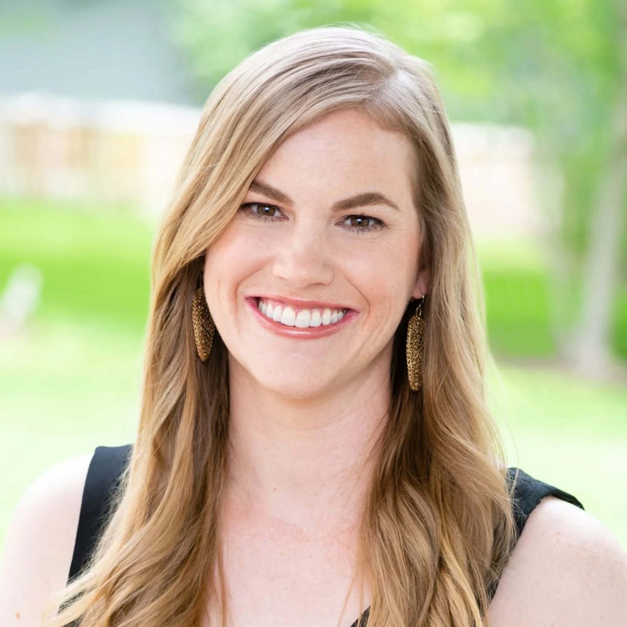 Annie Royster Lenzke