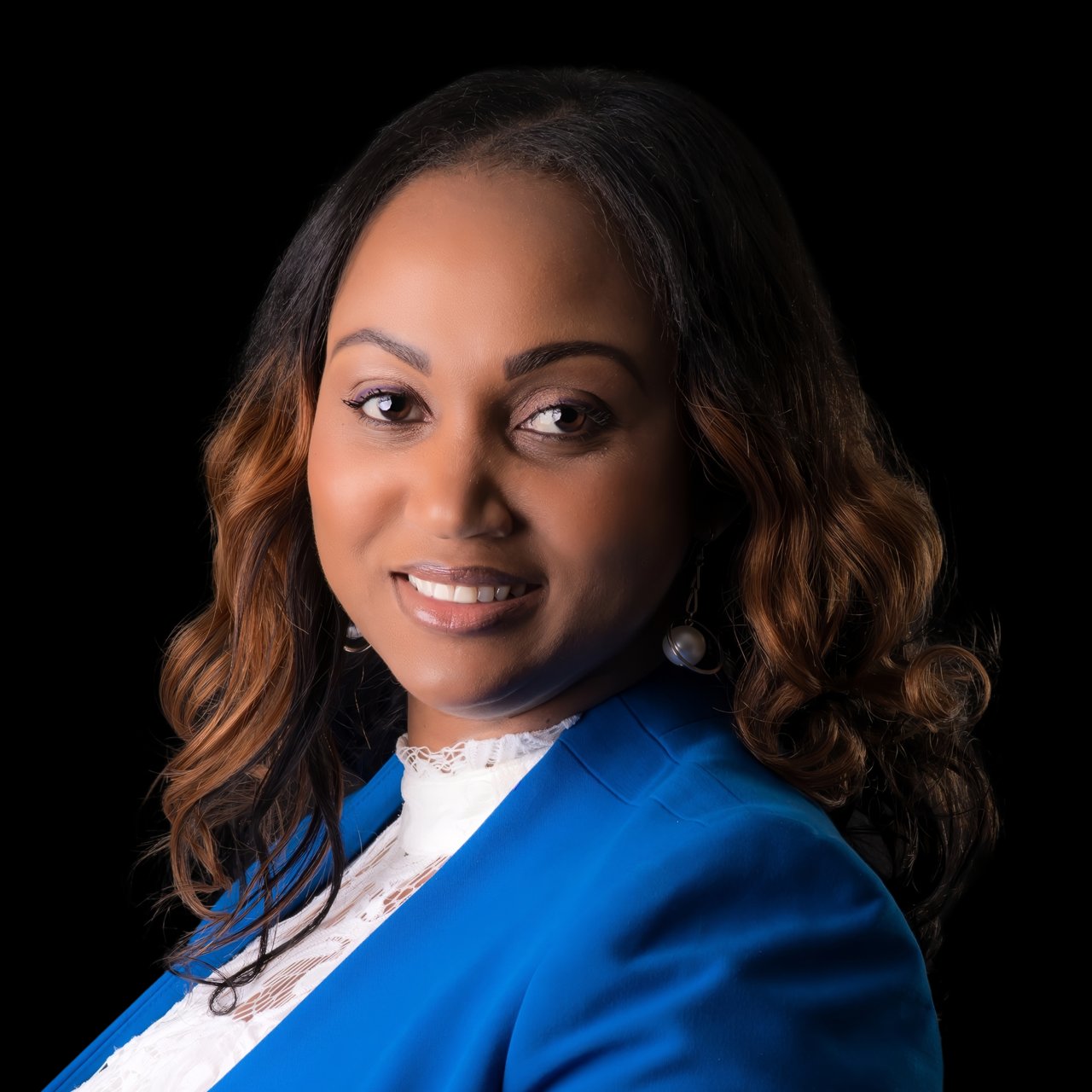 Latoya Edmond New Haven, CT Real Estate Agent Headshot
