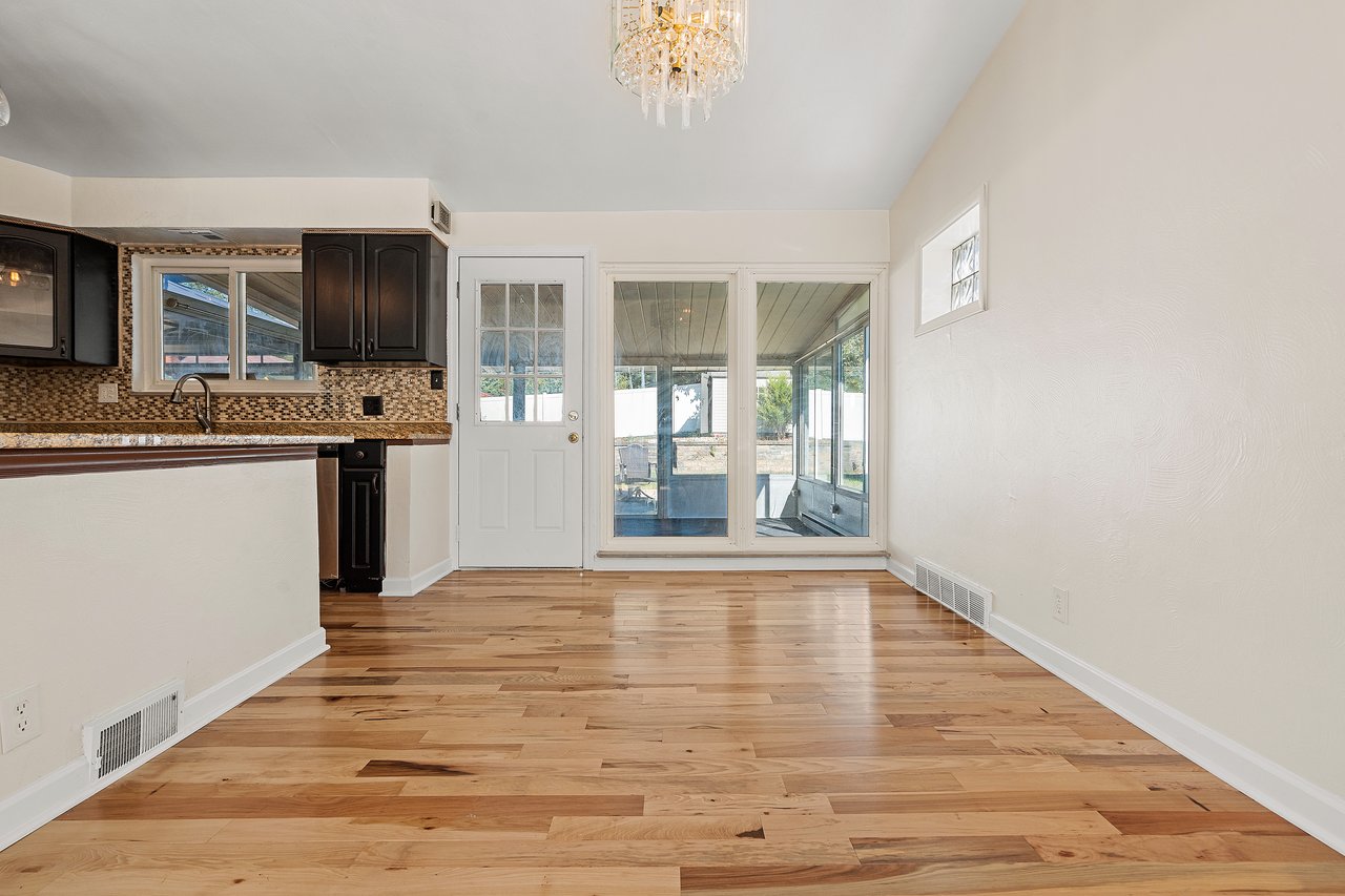 1332 Foxboro Dr
