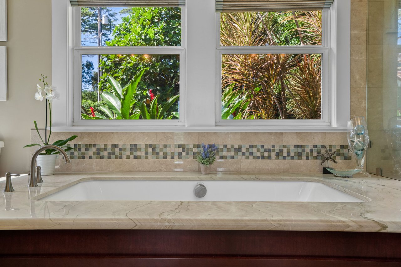 3303 Kalihiwai Road, #B