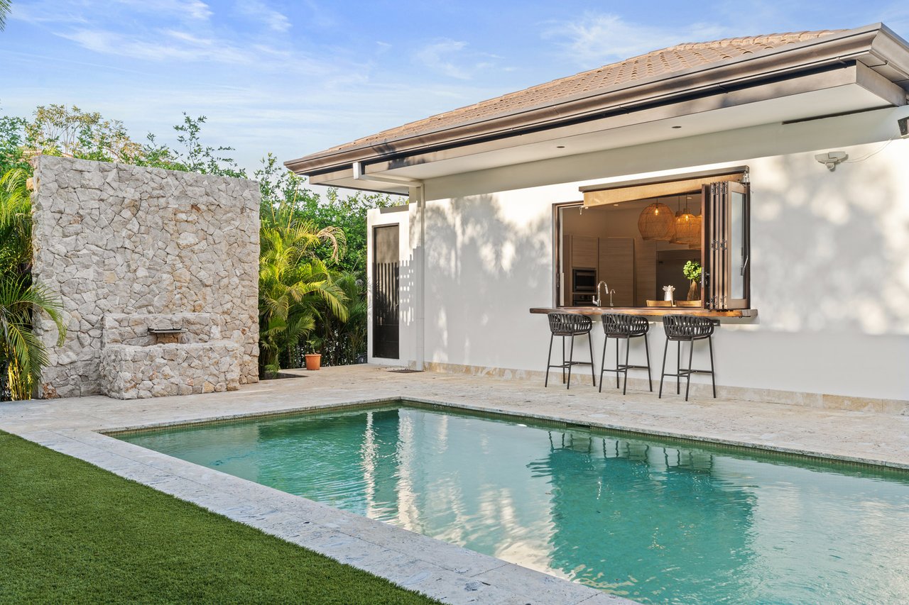 The Tides | A Luxury Coastal Retreat in Hacienda Pinilla