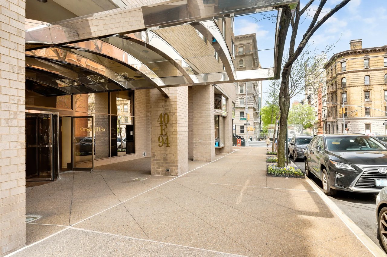 40 E 94th St, #13E