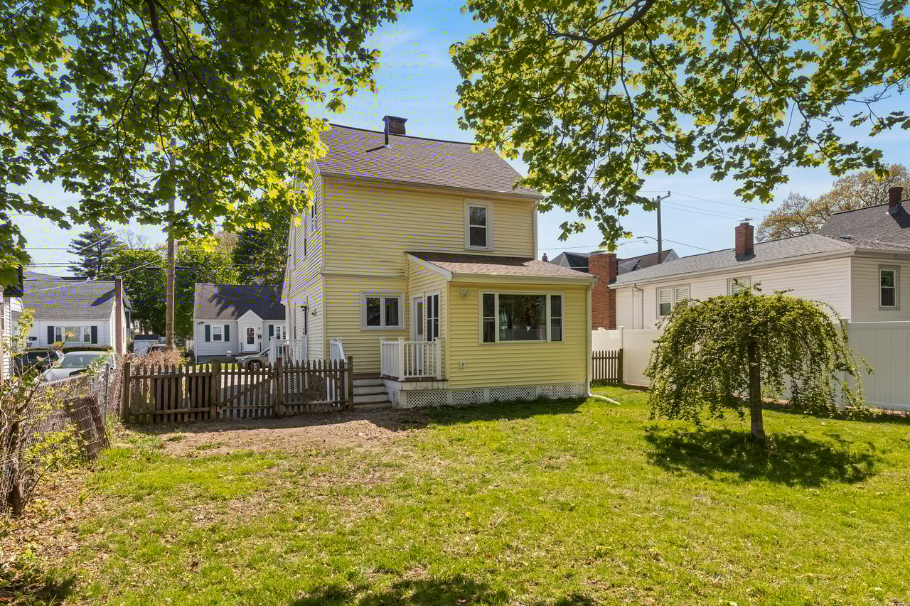 61 Como Road
