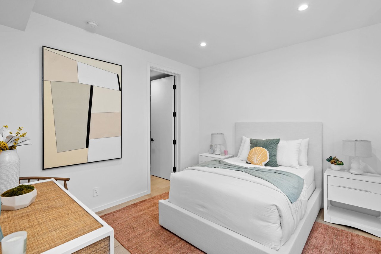 3041 Mountain View