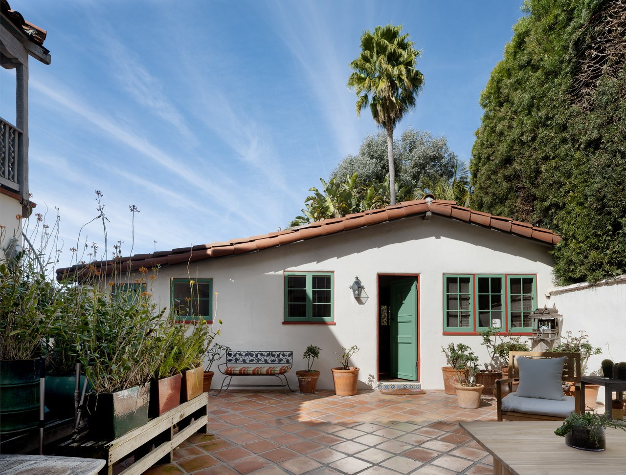 1707 San Vicente Blvd