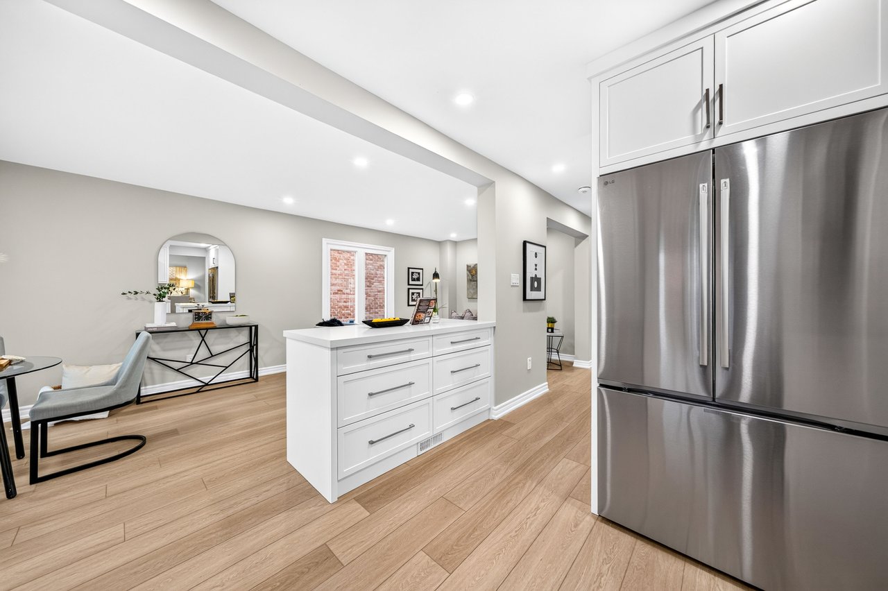 109 Valleymede Dr