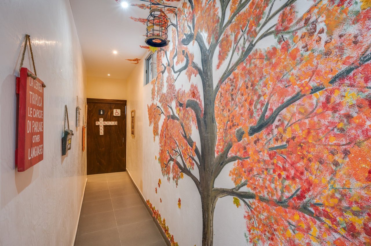 LA FORKETTA - ICONIC RESTAURANT FOR SALE 