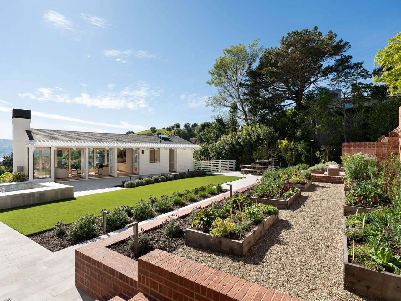 The Extraordinary Round Hill Estate