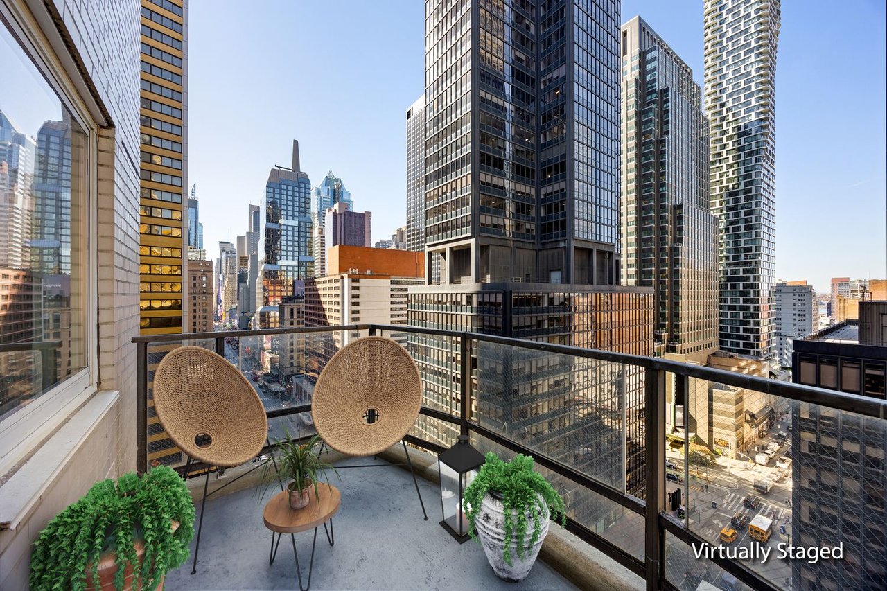 159 West 53rd Street, Unit 16E