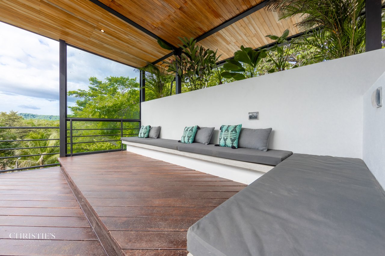 Casa Baula - Steps to the surf in Playa Grande 