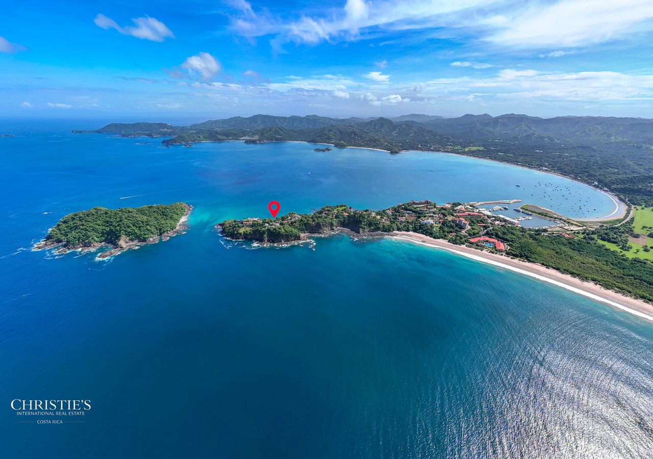 Spectacular 360° Ocean Views in Flamingo Beach