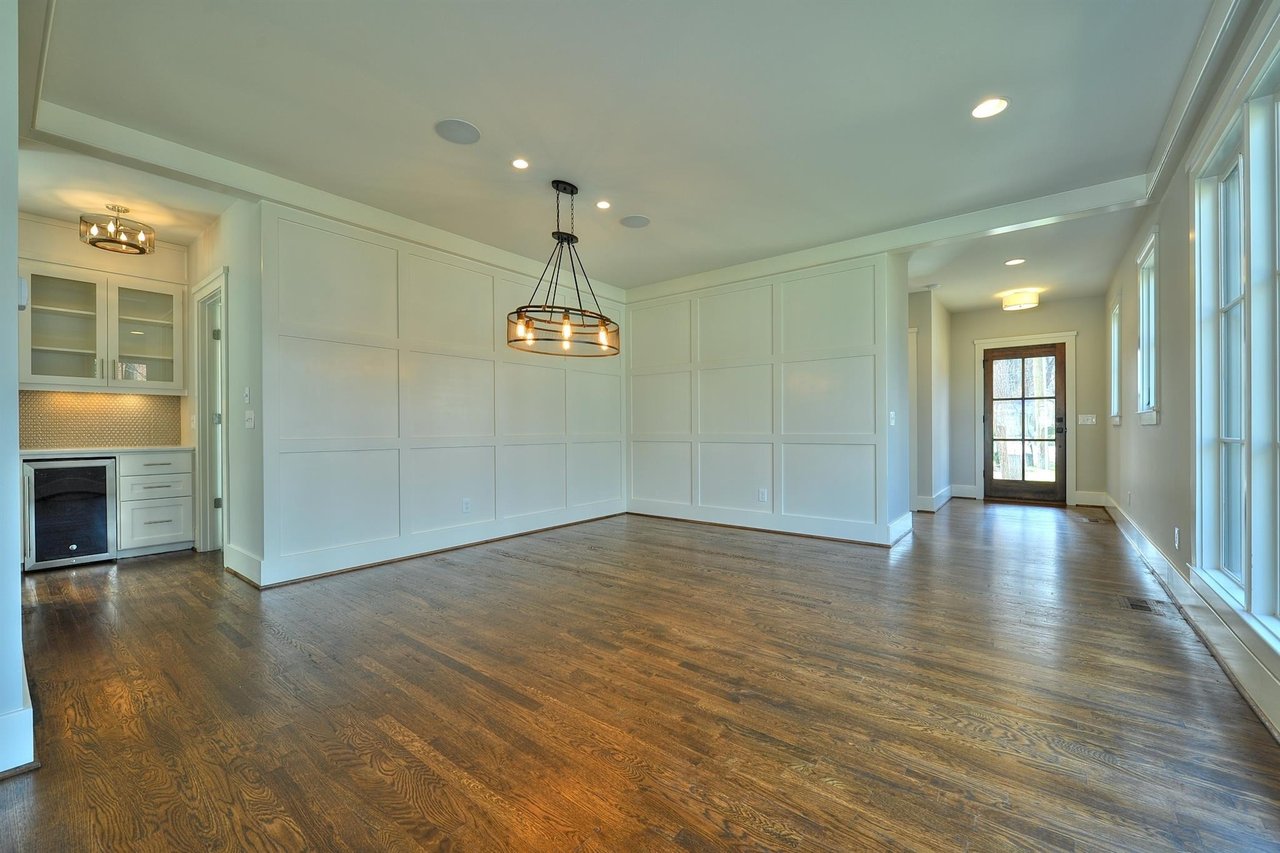 1404 Woodmont Blvd
