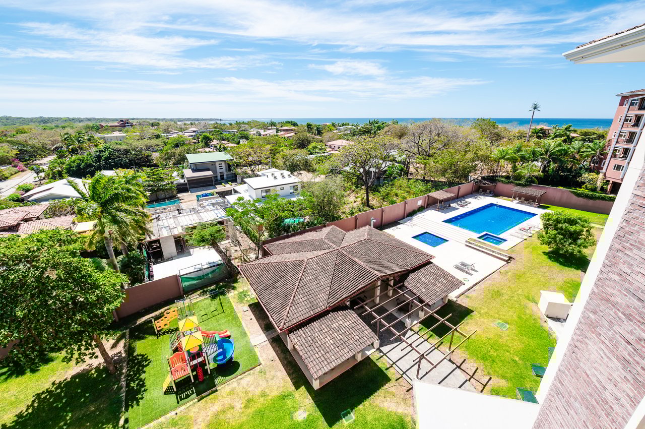 Penthouse 32 | Luxury Ocean-View Condo at Peninsula Langosta