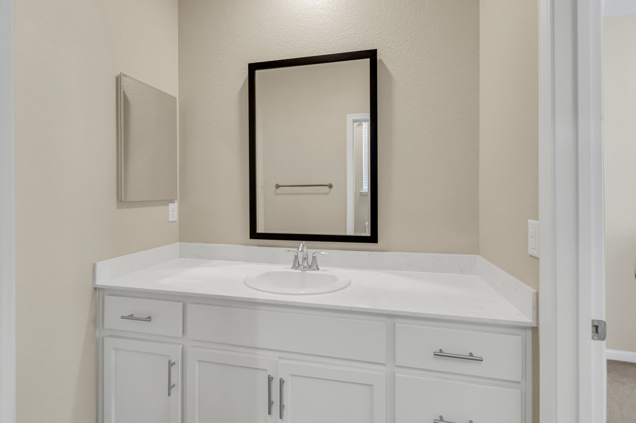 401 Confederation Court