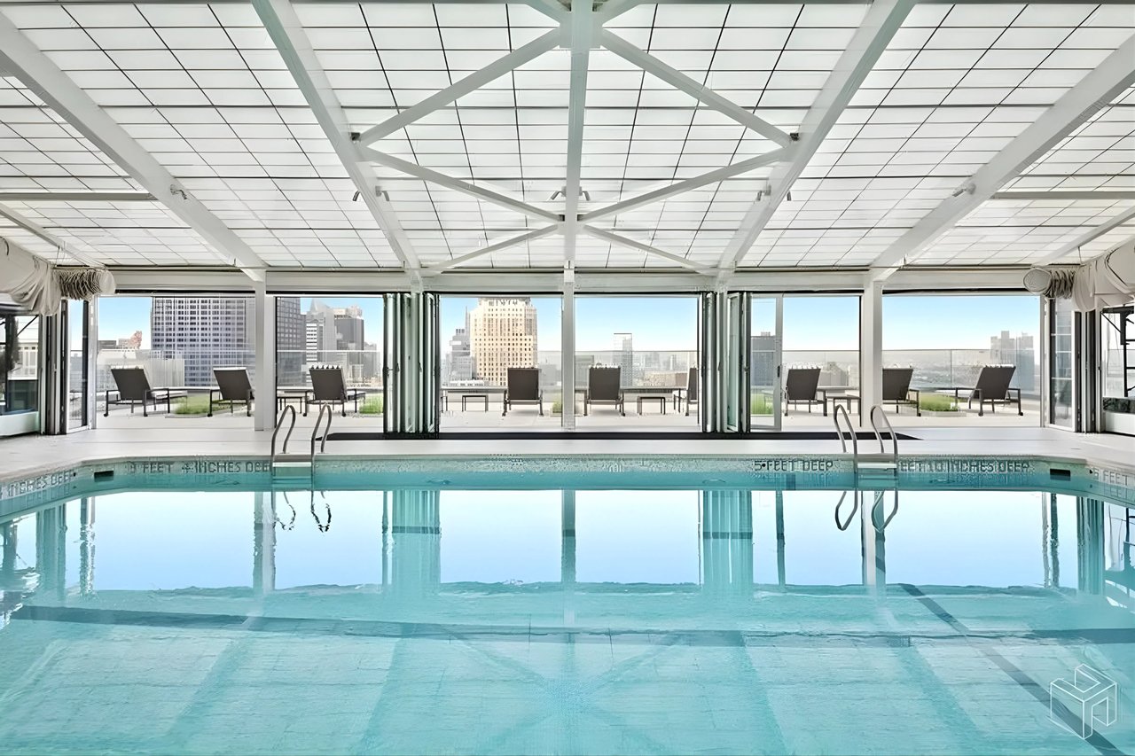 322 West 57th Street #33P2