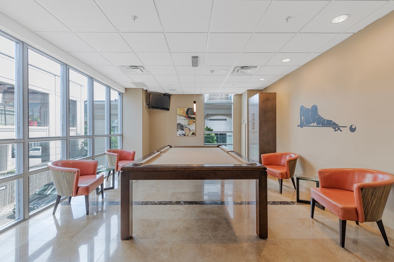 360 Pearl Street #201