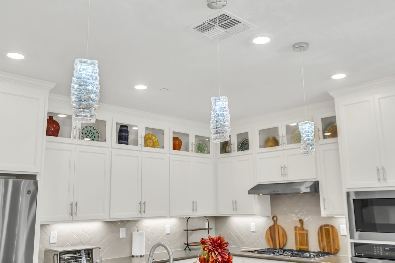 401 Confederation Court