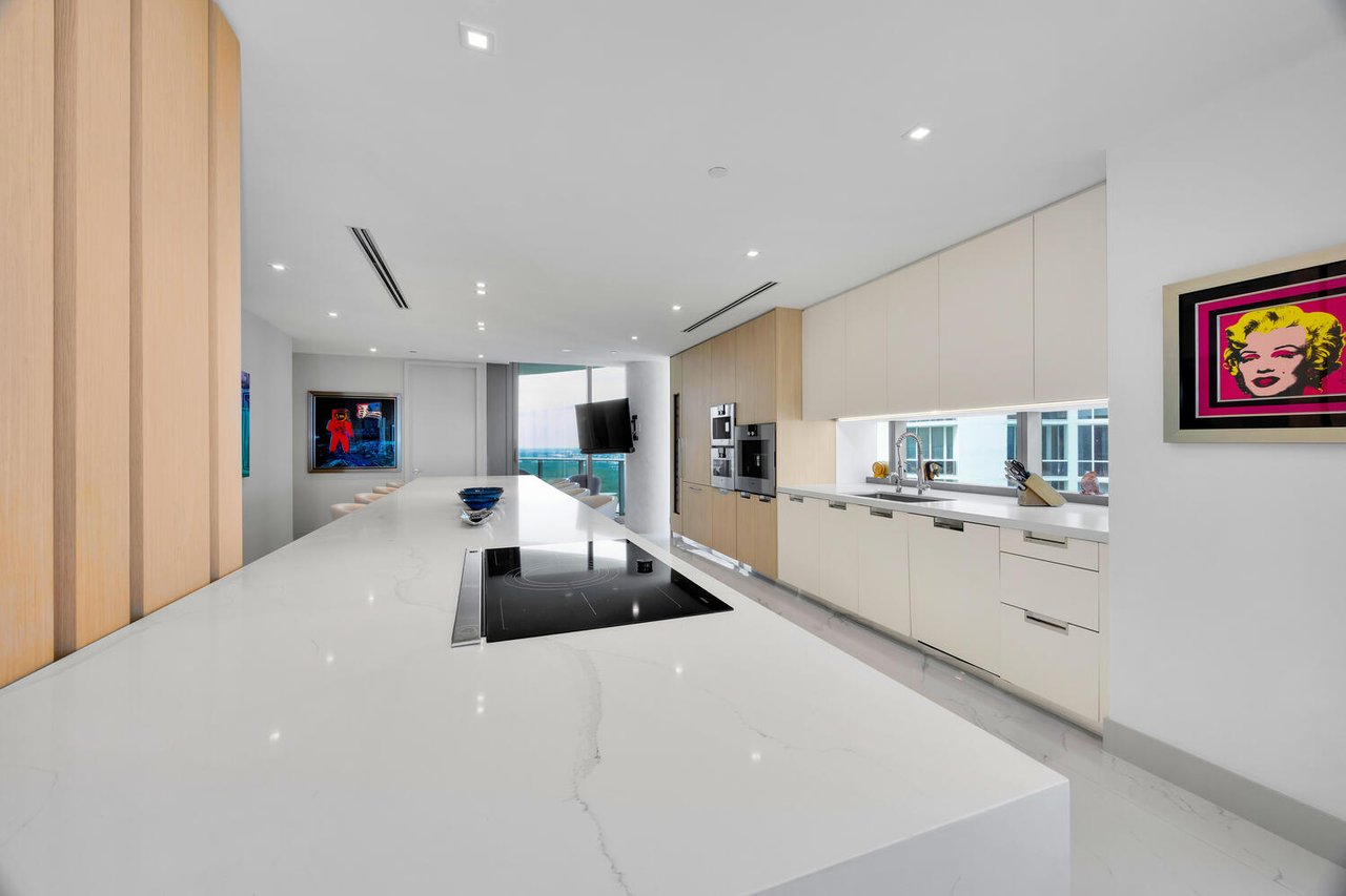 Luxury Home In The Sky | Ritz-Carlton Residences