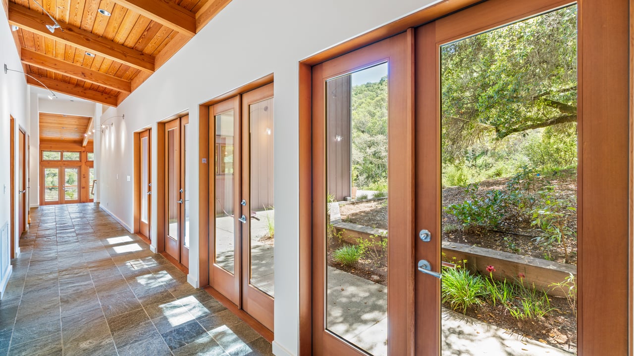 Leslie Creek Retreat