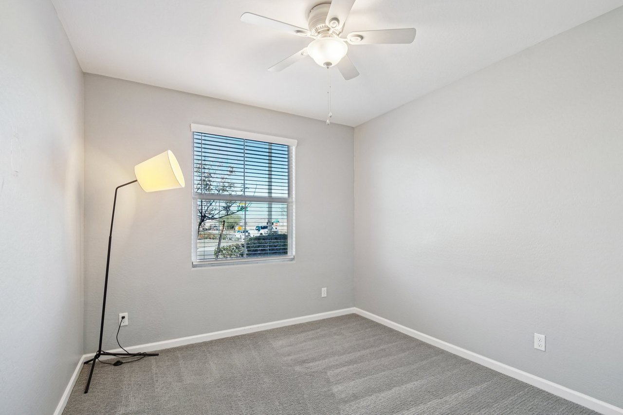 12413 W Myrtle Ct, Glendale, AZ 85307