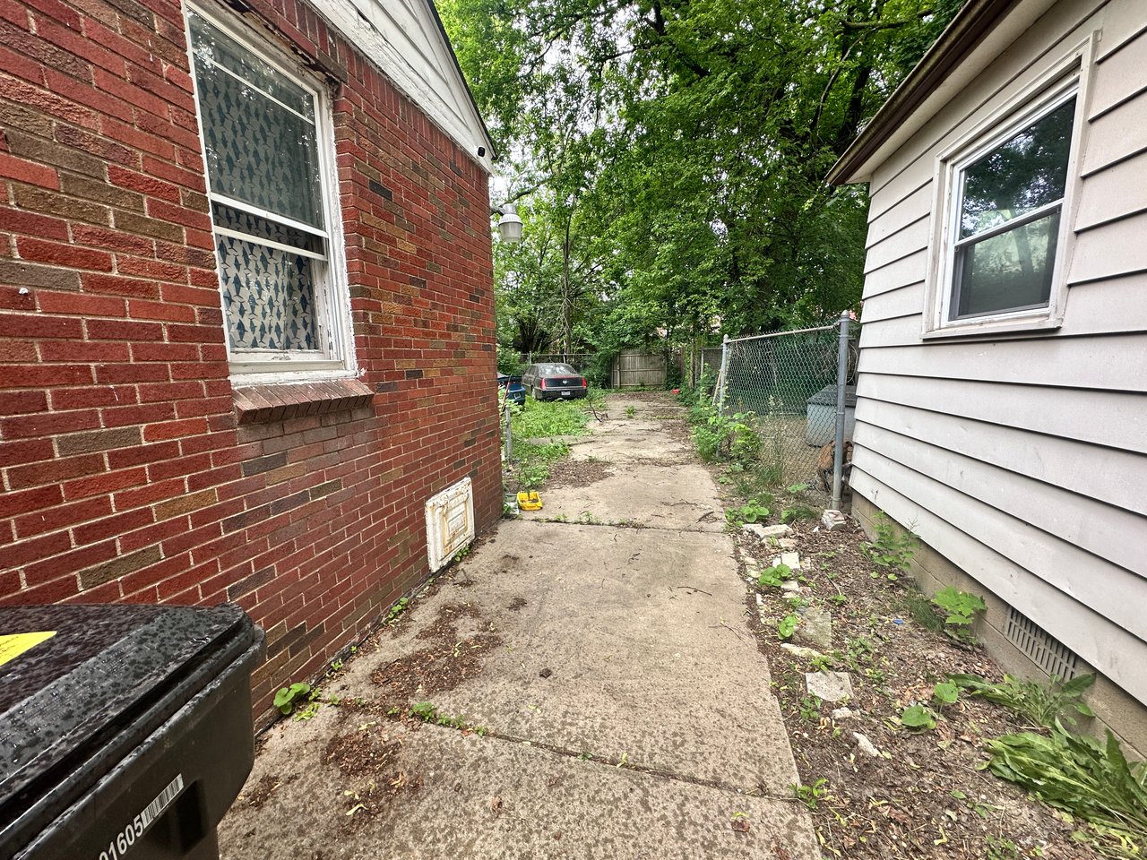 16592 Saint Marys St